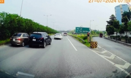 Nghị định 168 - Lỗi trừ 10 điểm GPLX ô tô: Đi lùi trên cao tốc